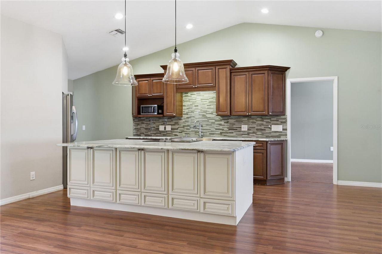346 Riviera Drive , Debary, FL 32713 Photo