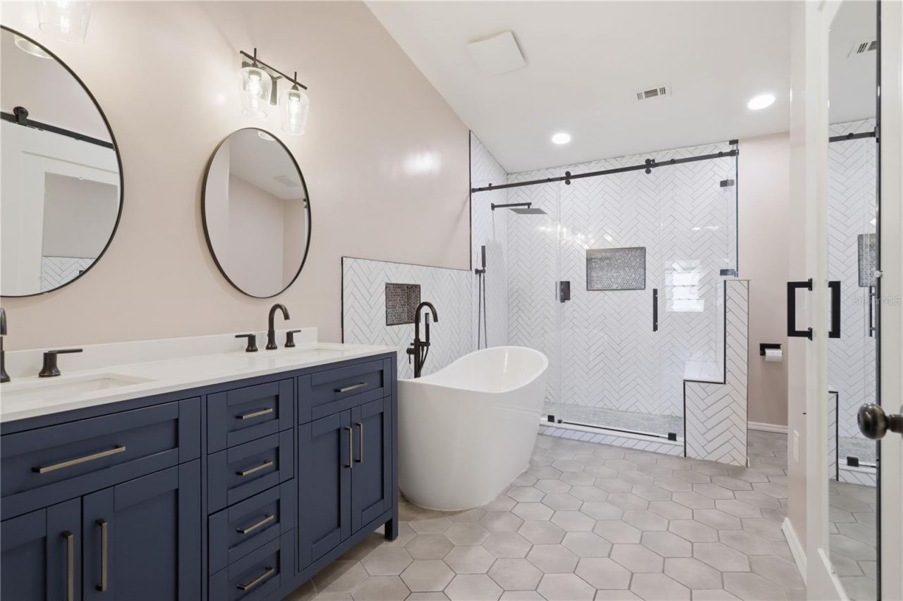 346 Riviera Drive , Debary, FL 32713 Photo
