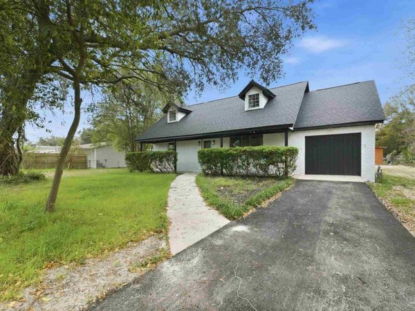 2015 Americus Ave, Pensacola, FL 32507