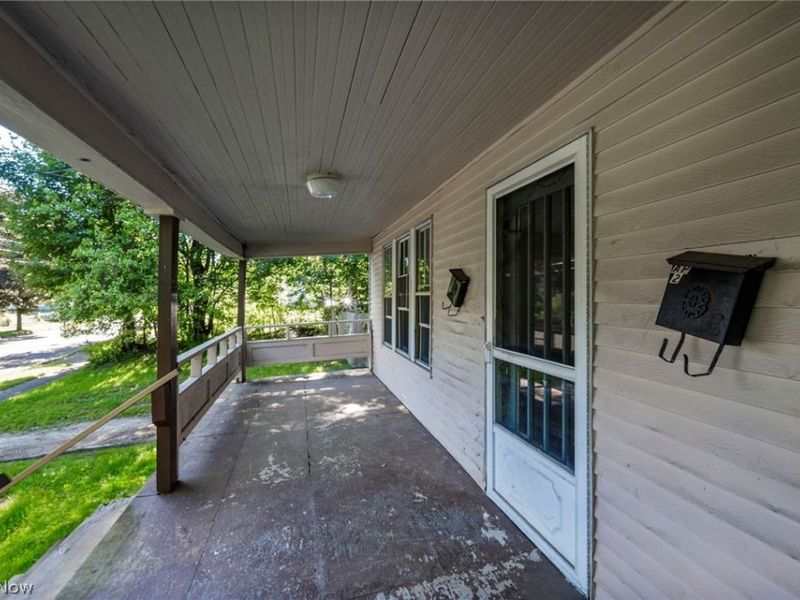 56 Vesper Street, Akron, OH 44310 Photo 4