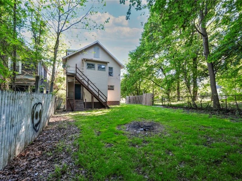 56 Vesper Street, Akron, OH 44310 Photo 9