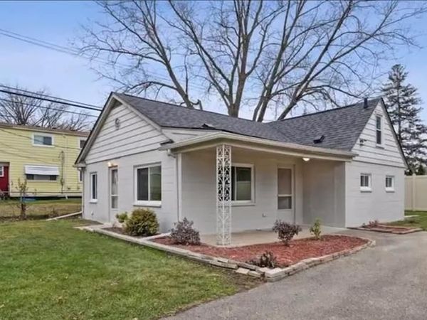 4430 Chicago Road, Warren, MI 48092