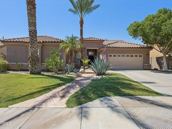 9724 E NATAL Avenue, Mesa, AZ 85209