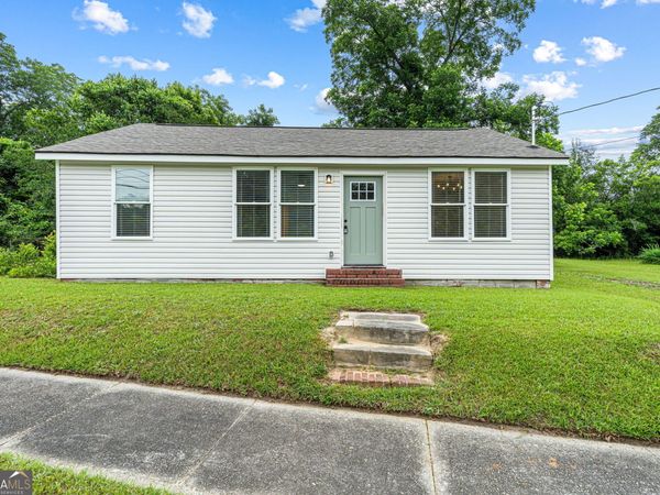 110 S 6th Street, Warner Robins, GA 31088