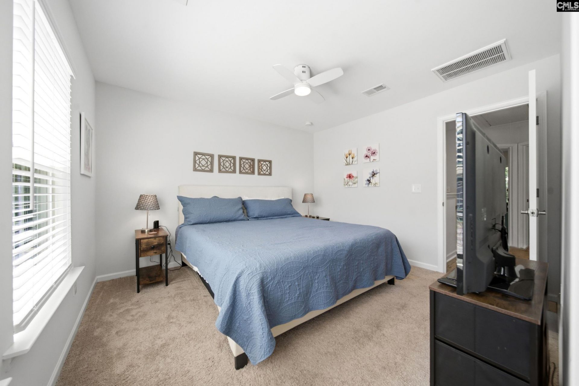 189 Northwood Street Photo 16