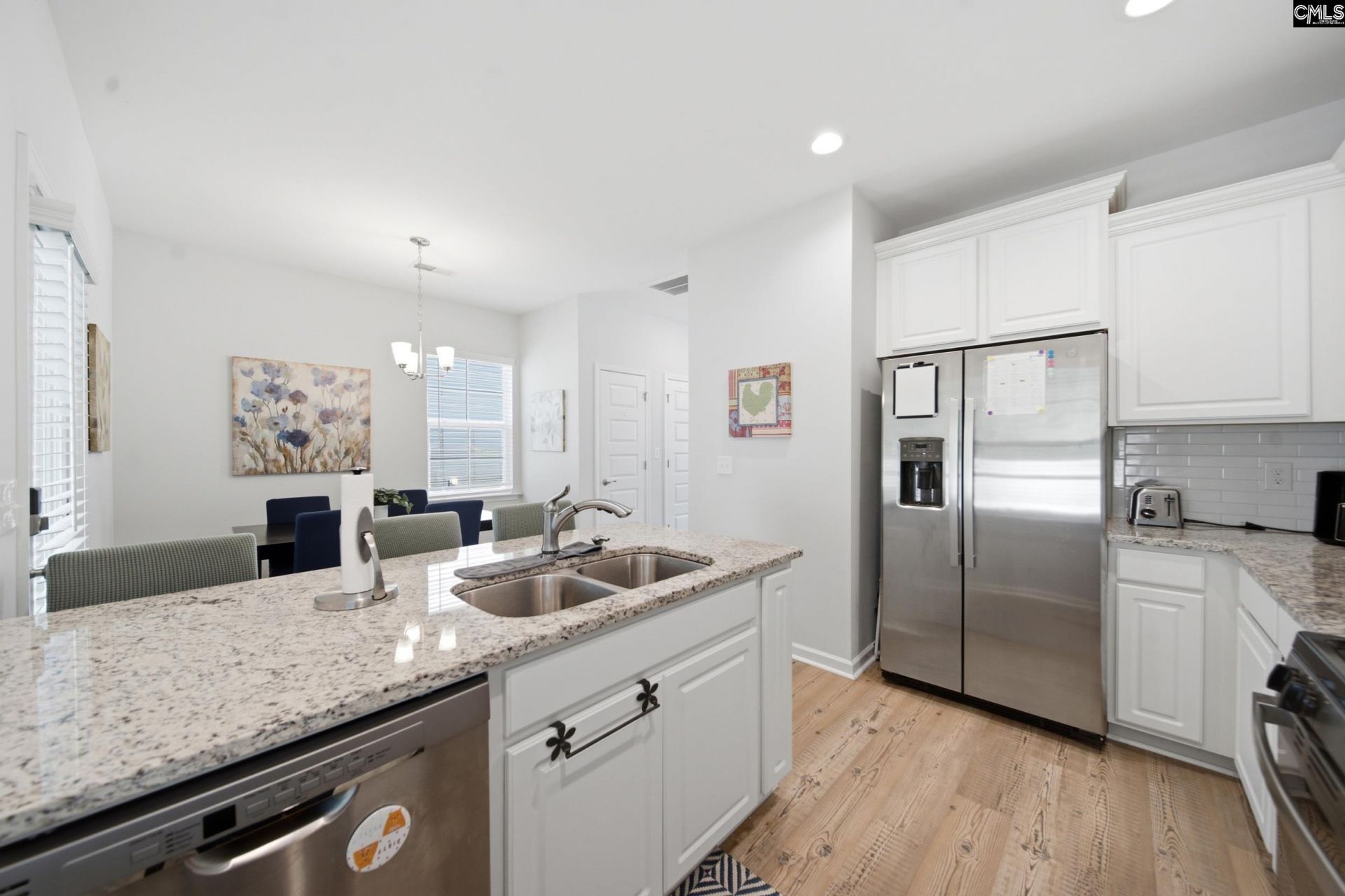 189 Northwood Street Photo 8