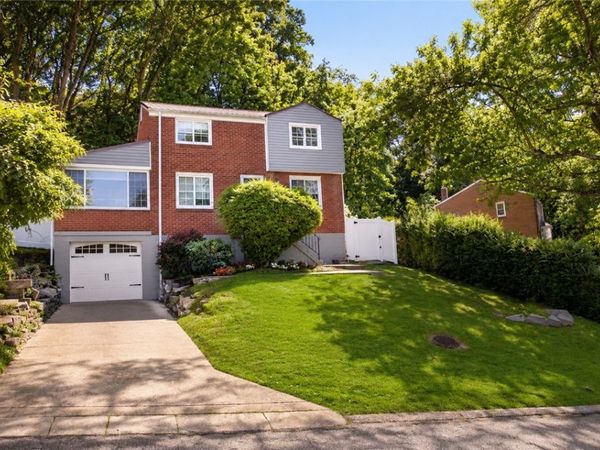 143 Peter Dr , Pittsburgh, PA 15235