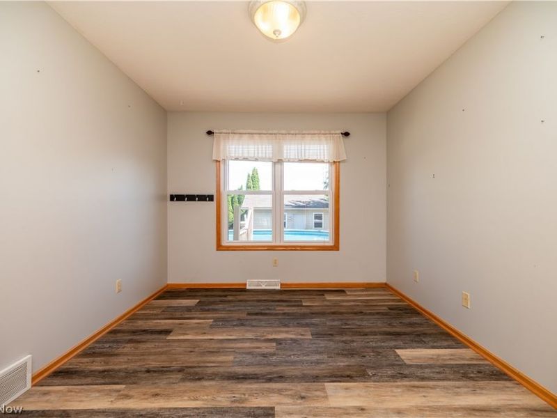 5128 Clearfield Drive , Mineral Ridge, OH 44440 Photo 16