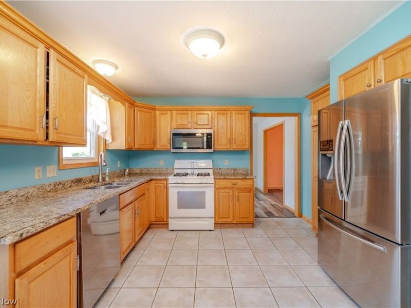 5128 Clearfield Drive , Mineral Ridge, OH 44440 Photo 20