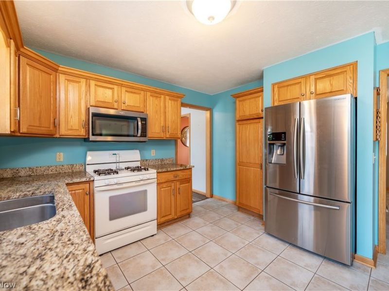 5128 Clearfield Drive , Mineral Ridge, OH 44440 Photo 21