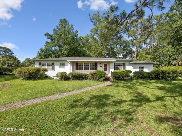 4238 TIMUQUANA Road, Jacksonville, FL 32210