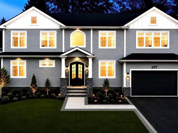107 Knickerbocker Avenue, HILLSDALE, NJ 07642