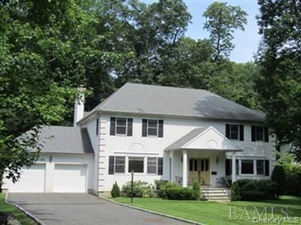6 Beechtree Drive , Larchmont, NY 10538