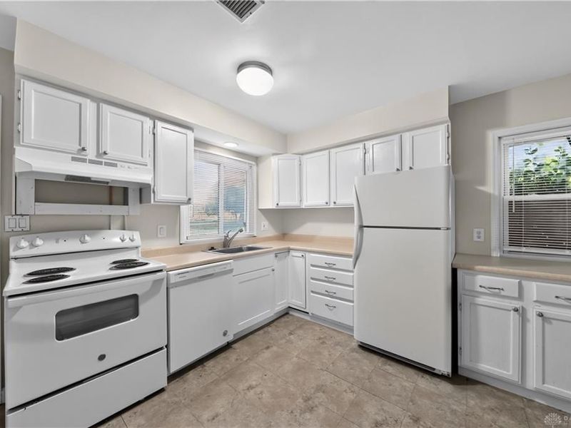 2206 Hazelton Avenue, Riverside, OH 45431 Photo 7