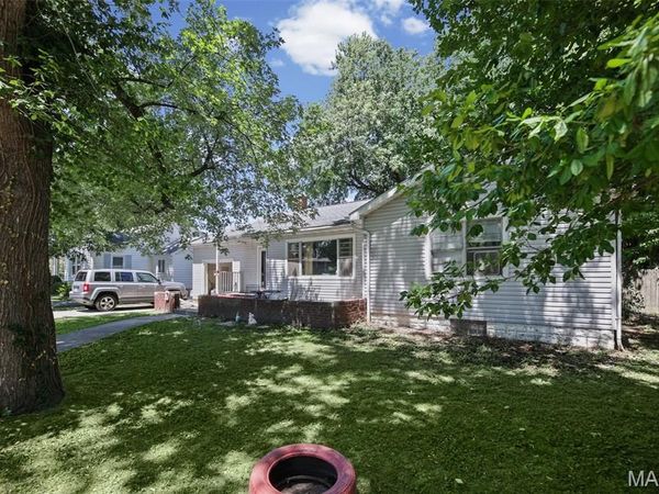 7305 Northern Drive , Belleville, IL 62223