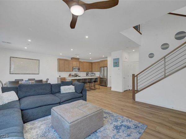 2671 Kindswood Street, Henderson, NV 89044