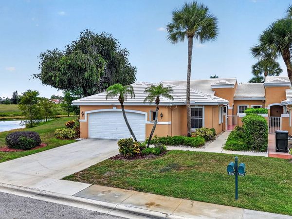 2580 Neaton Court, Wellington, FL 33414