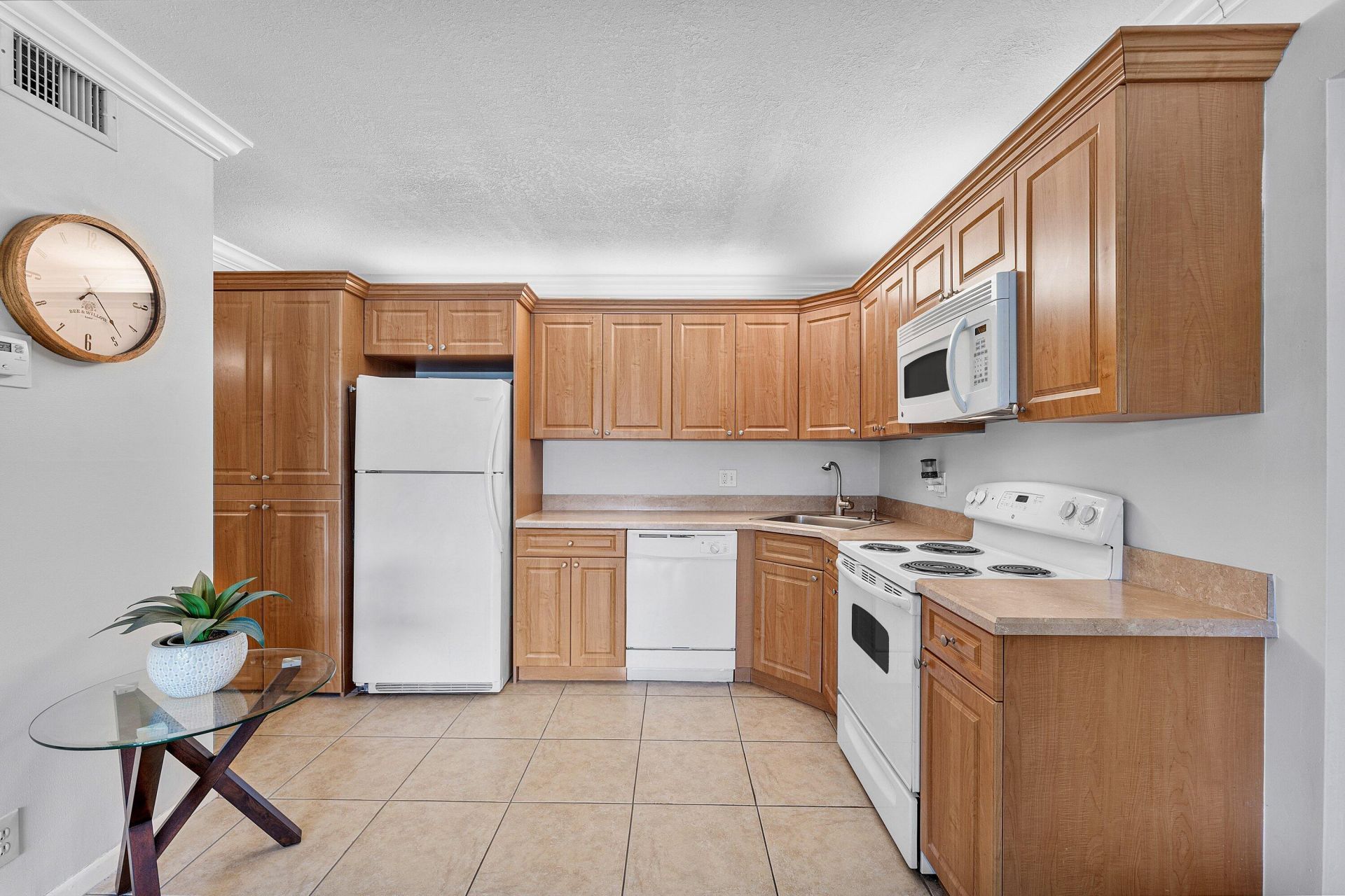1108 Green Pine Boulevard, Unit E1, West Palm Beach, FL 33409 Photo