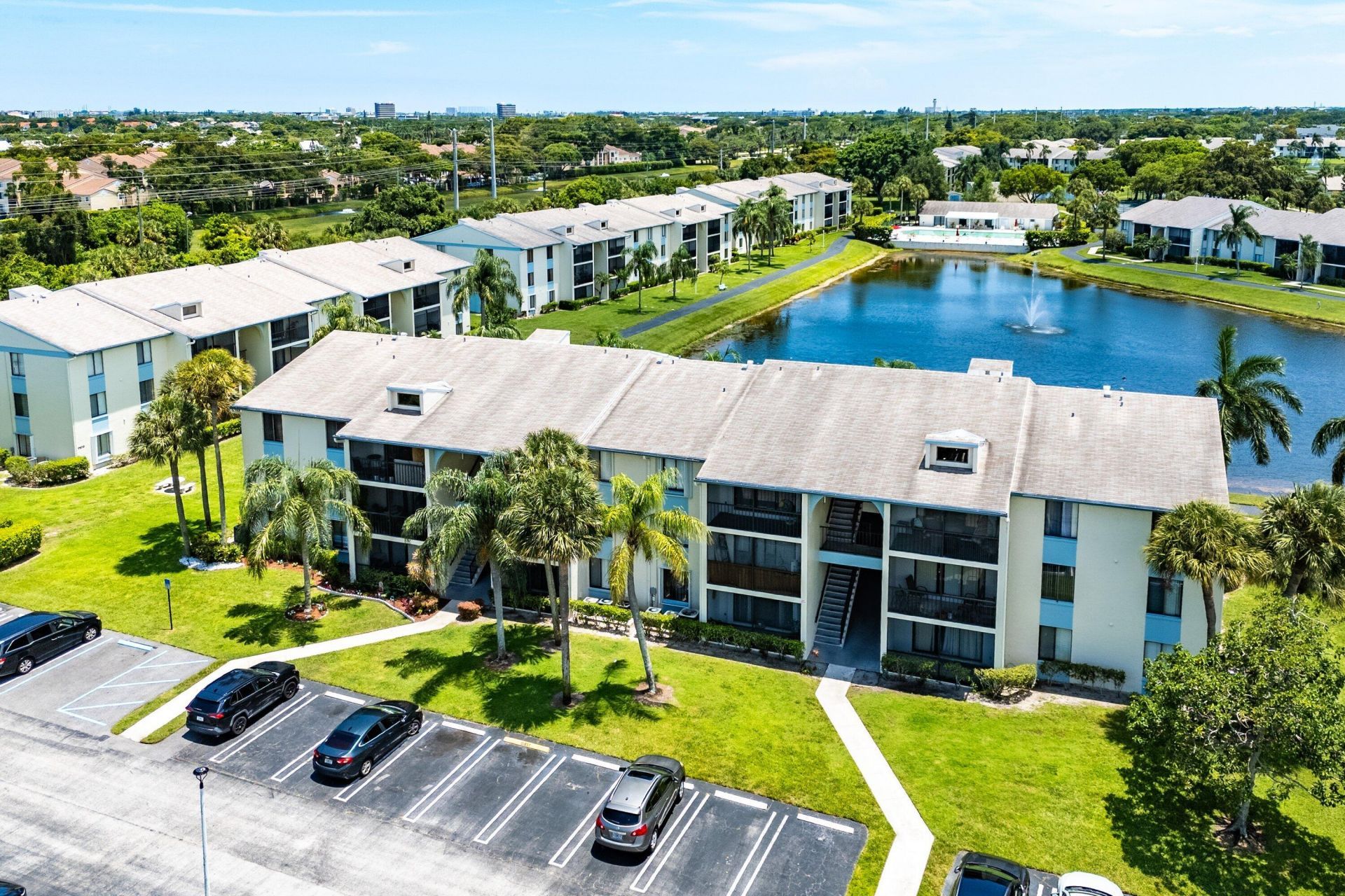 1108 Green Pine Boulevard, Unit E1, West Palm Beach, FL 33409 Photo