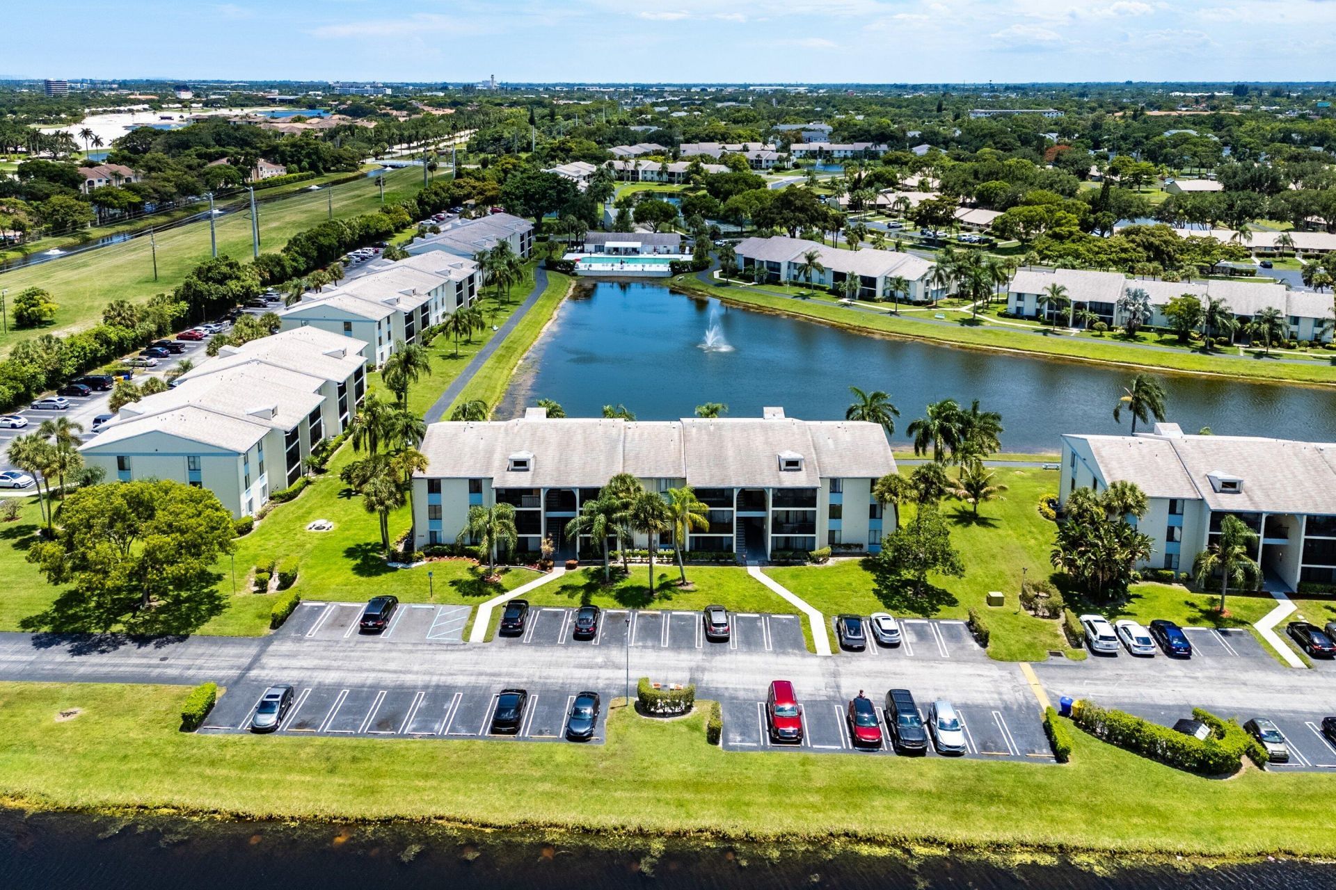 1108 Green Pine Boulevard, Unit E1, West Palm Beach, FL 33409 Photo