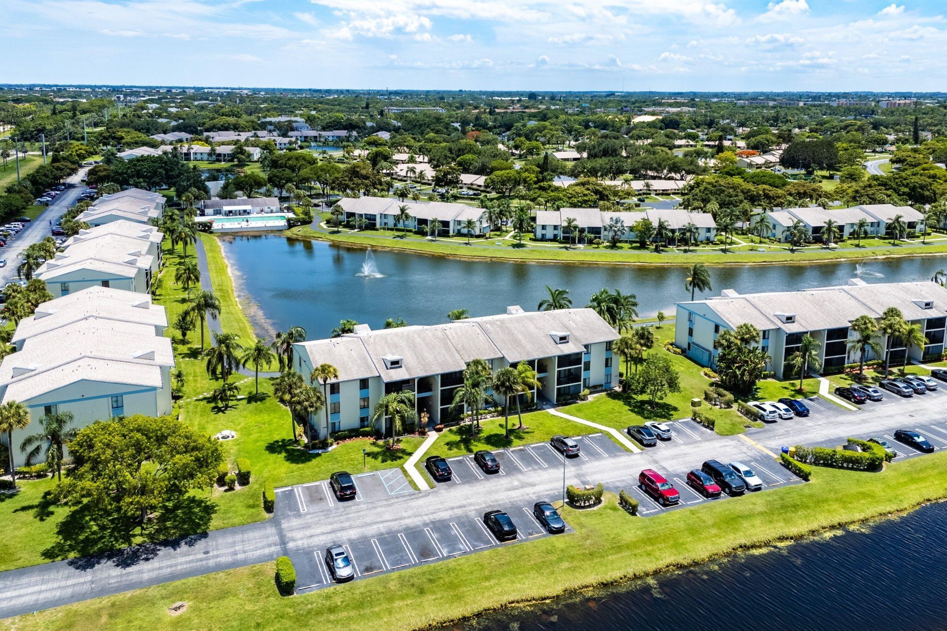 1108 Green Pine Boulevard, Unit E1, West Palm Beach, FL 33409 Photo