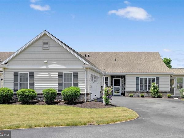 39 SPRINGHAVEN CT, PALMYRA, PA 17078