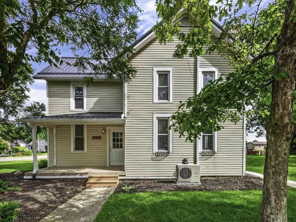 6797 2nd Street, Linn Grove, IN 46711