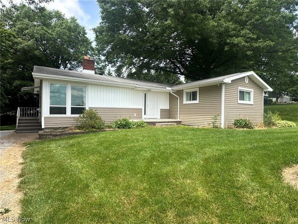 11018 N Mt Eaton Road , Marshallville, OH 44645