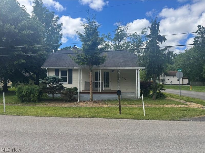 1604 E 27th Street, Ashtabula, OH 44004 Photo 3
