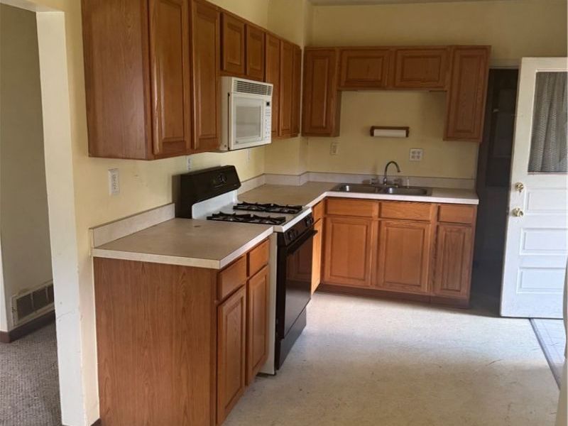 1604 E 27th Street, Ashtabula, OH 44004 Photo 7