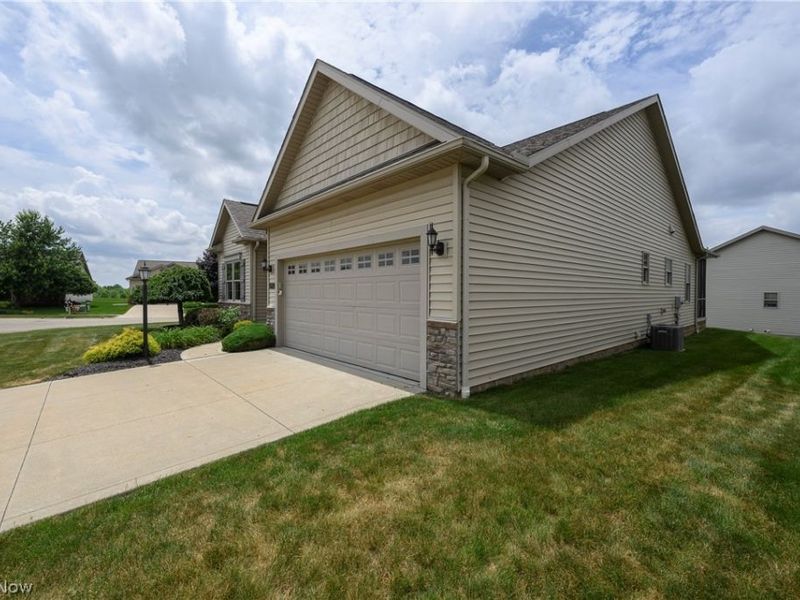 6981 Emerald Cove Avenue NW, Canal Fulton, OH 44614 Photo 21