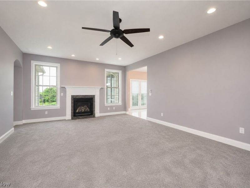 6981 Emerald Cove Avenue NW, Canal Fulton, OH 44614 Photo 4