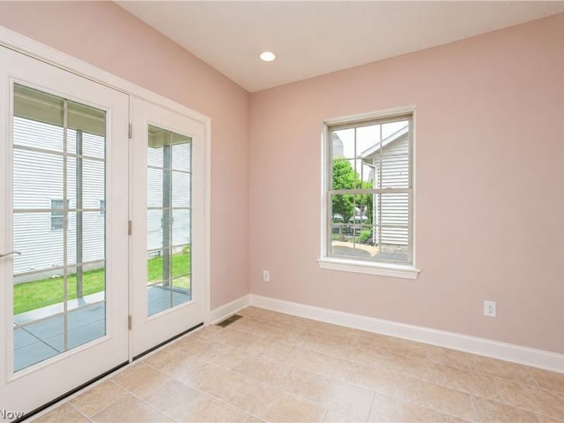 6981 Emerald Cove Avenue NW, Canal Fulton, OH 44614 Photo 8