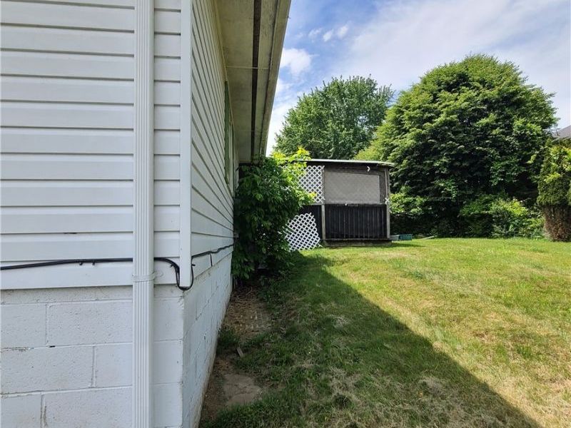 50435 Cindy Drive , Saint Clairsville, OH 43950 Photo 3