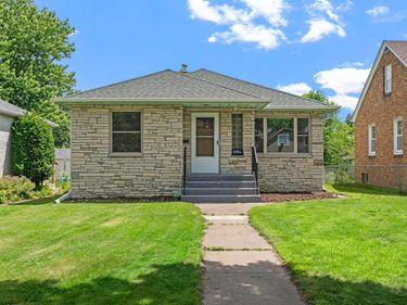 2623 Jefferson Street NE, Minneapolis, MN 55418