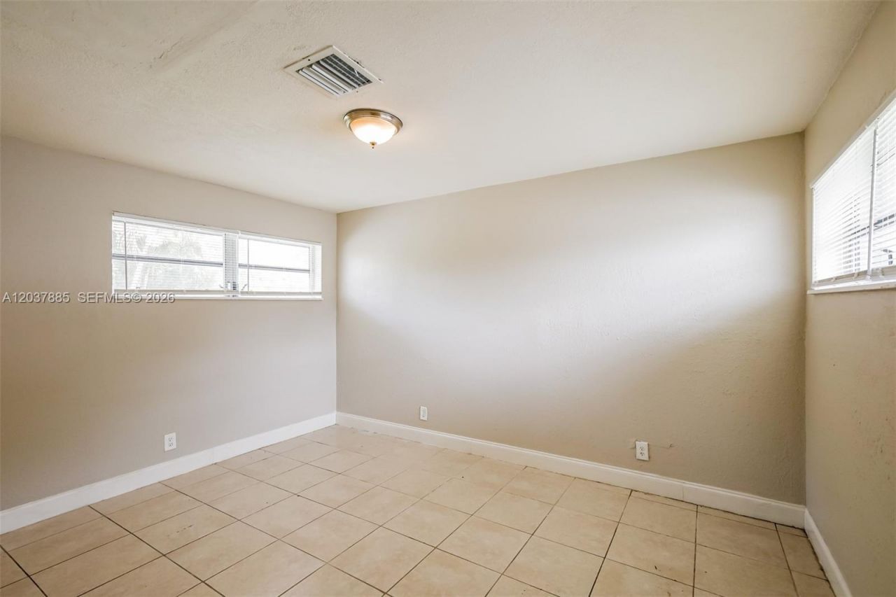5980 NW 24th Ct, Margate, FL 33063 Photo