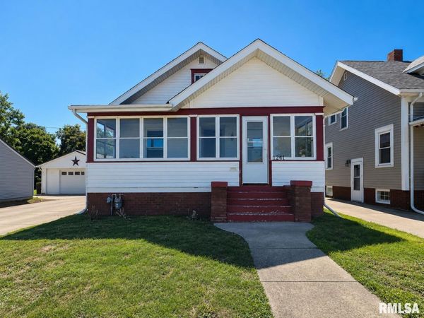 1247 WILLARD Street, Galesburg, IL 61401
