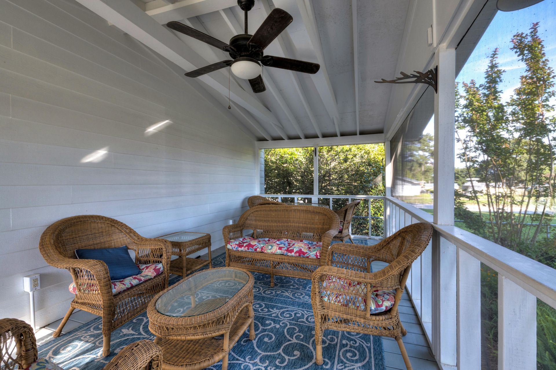 1294 Landing Road Photo 13