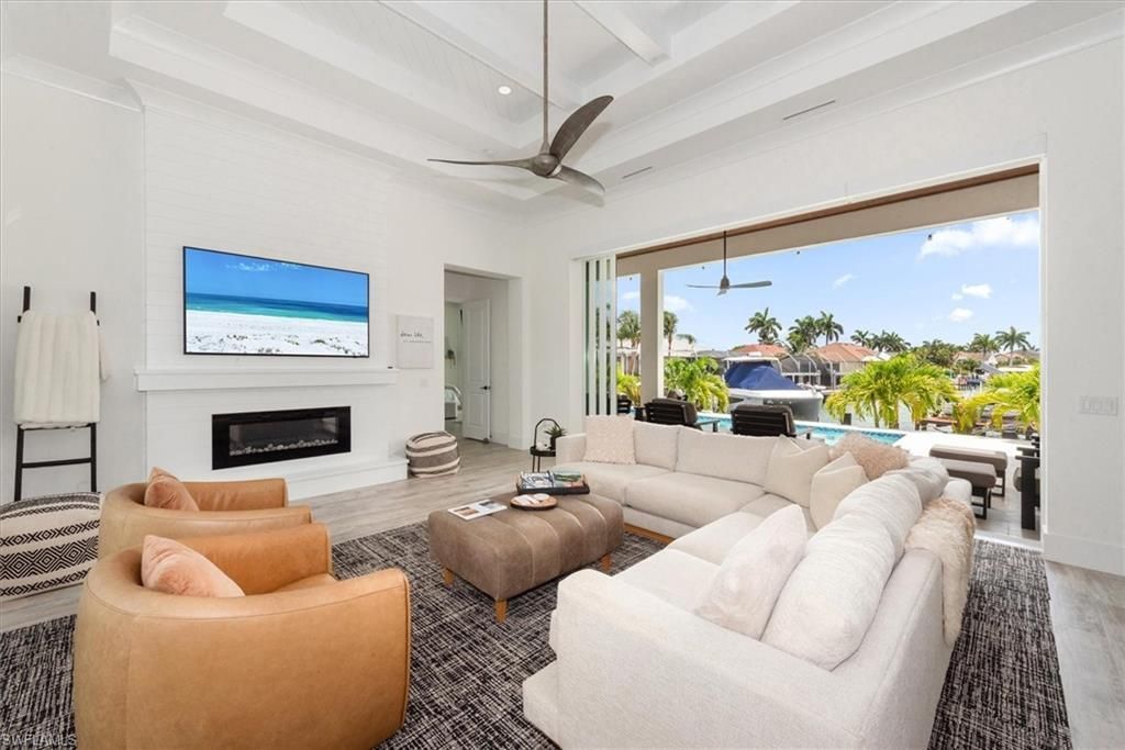 691 Partridge Ct , Marco Island, FL 34145 Photo