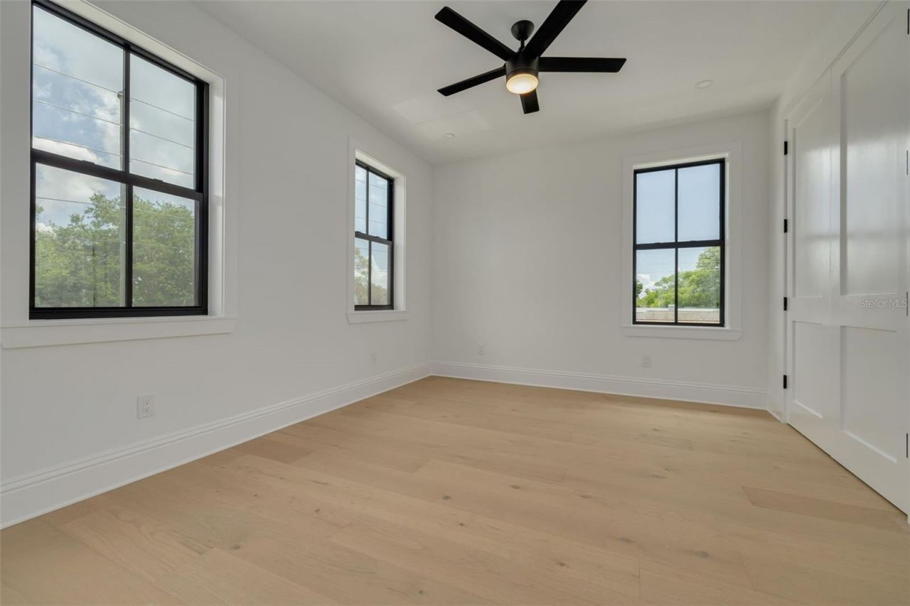 520 48th Avenue N, Saint Petersburg, FL 33703 Photo
