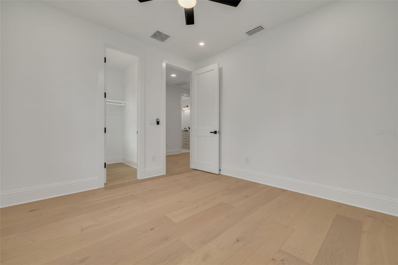 520 48th Avenue N, Saint Petersburg, FL 33703 Photo