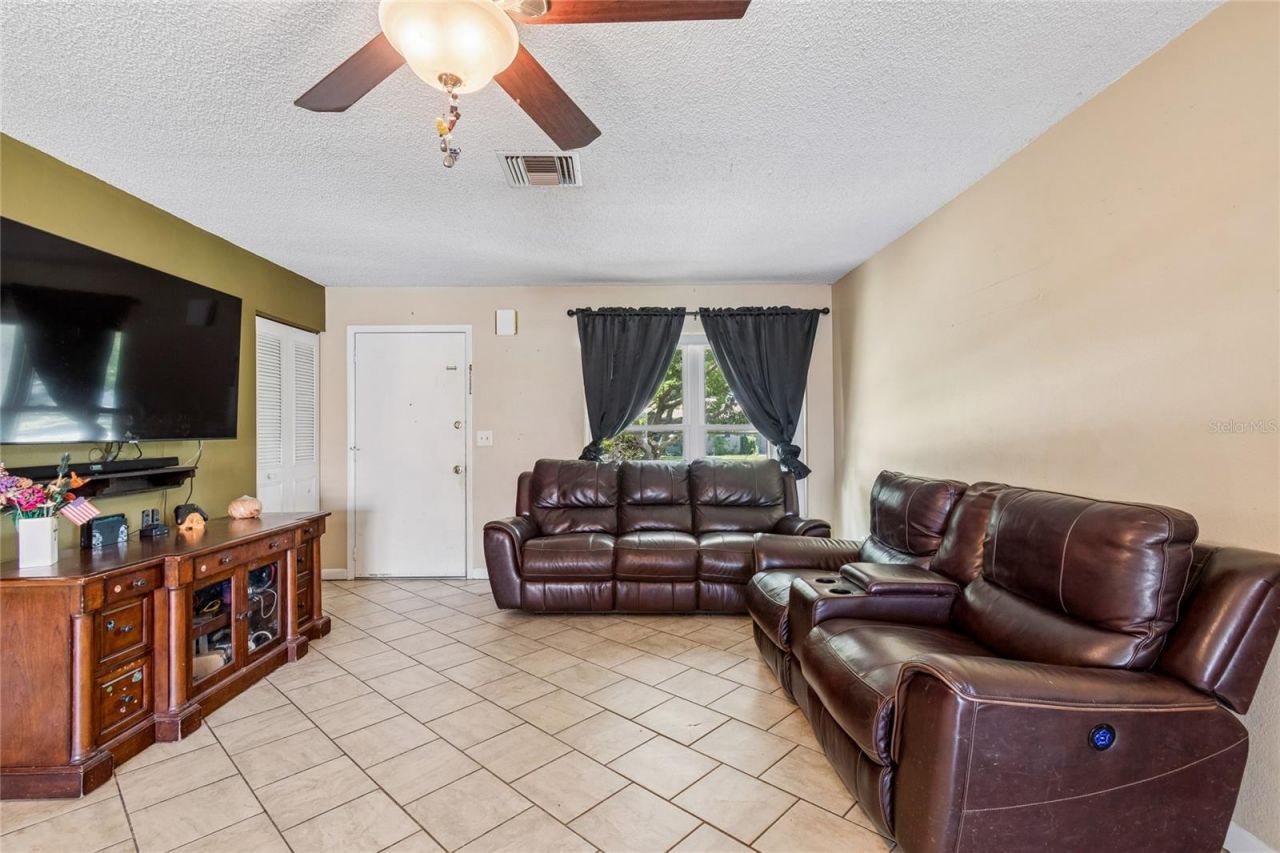 9473 Bayside Court , Spring Hill, FL 34608 Photo