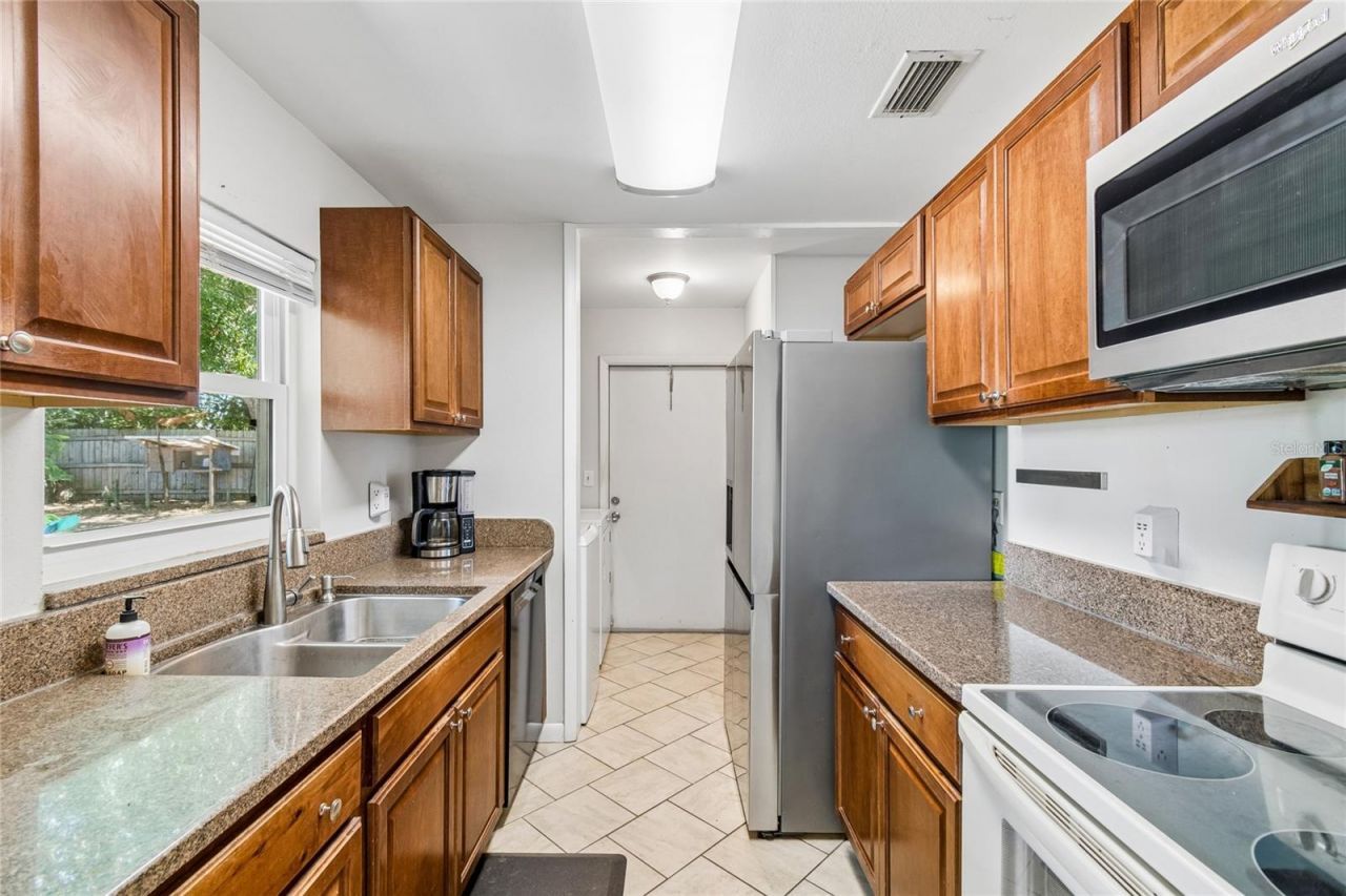 9473 Bayside Court , Spring Hill, FL 34608 Photo