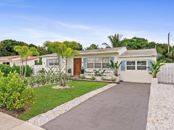 350 Forest Hill Boulevard, West Palm Beach, FL 33405
