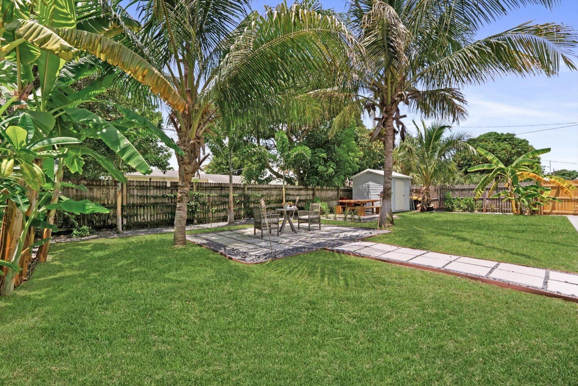350 Forest Hill Boulevard, West Palm Beach, FL 33405 Photo