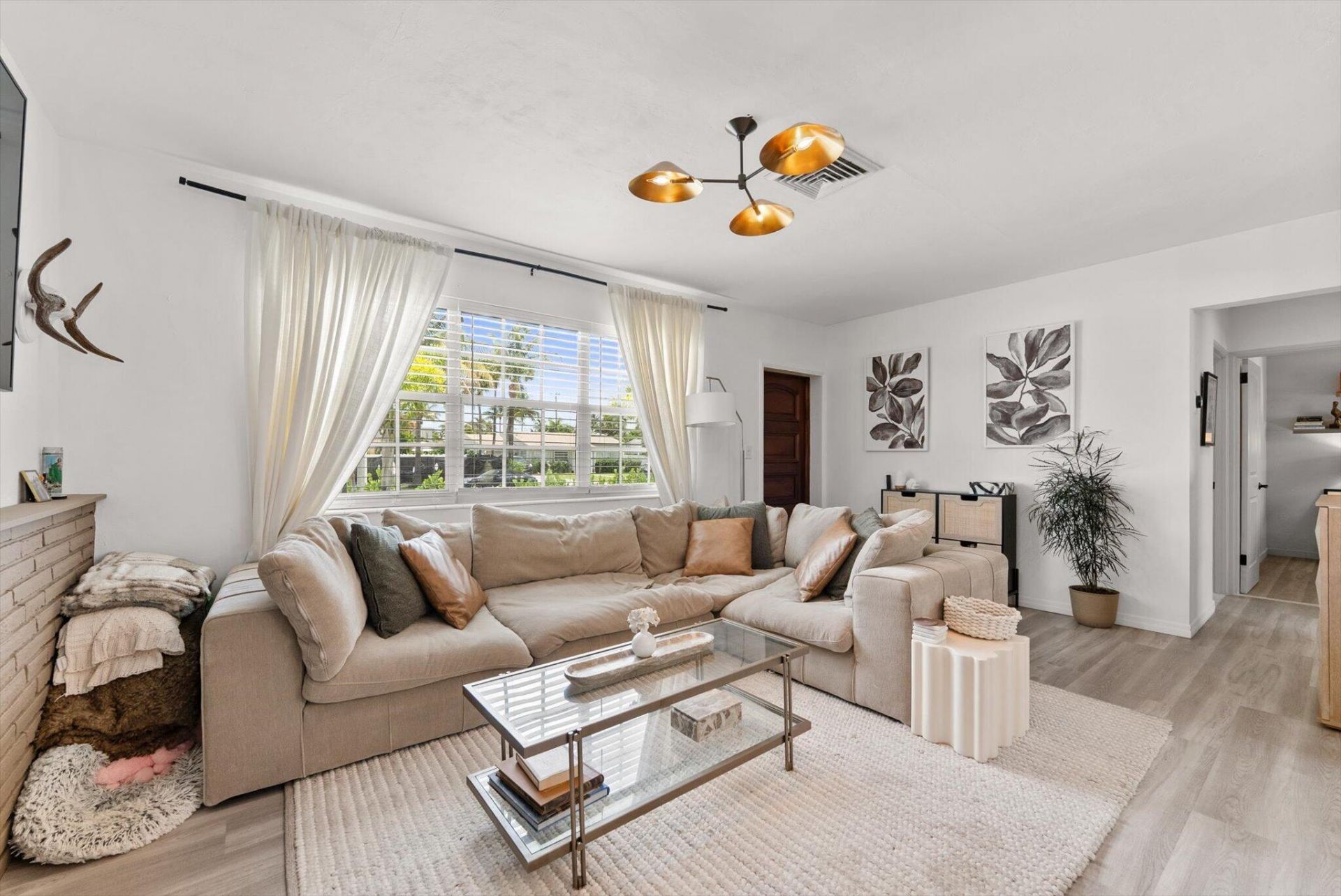 350 Forest Hill Boulevard, West Palm Beach, FL 33405 Photo