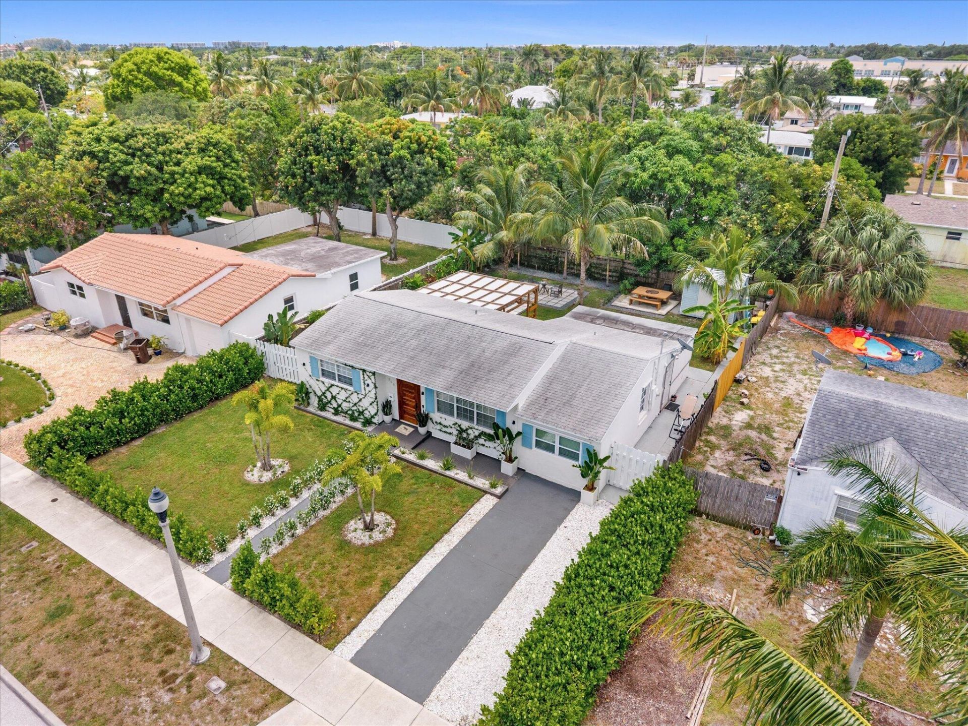 350 Forest Hill Boulevard, West Palm Beach, FL 33405 Photo