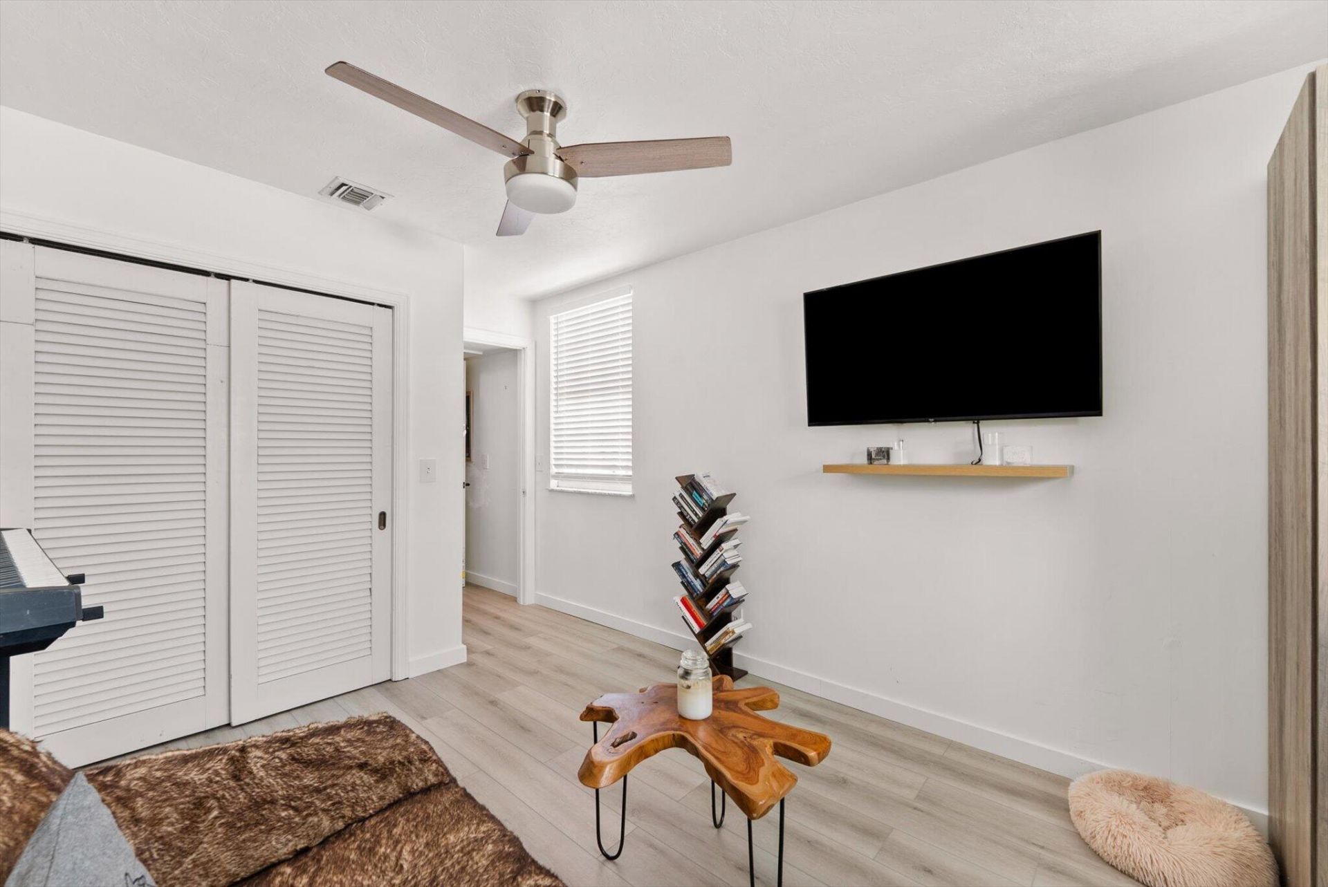 350 Forest Hill Boulevard, West Palm Beach, FL 33405 Photo