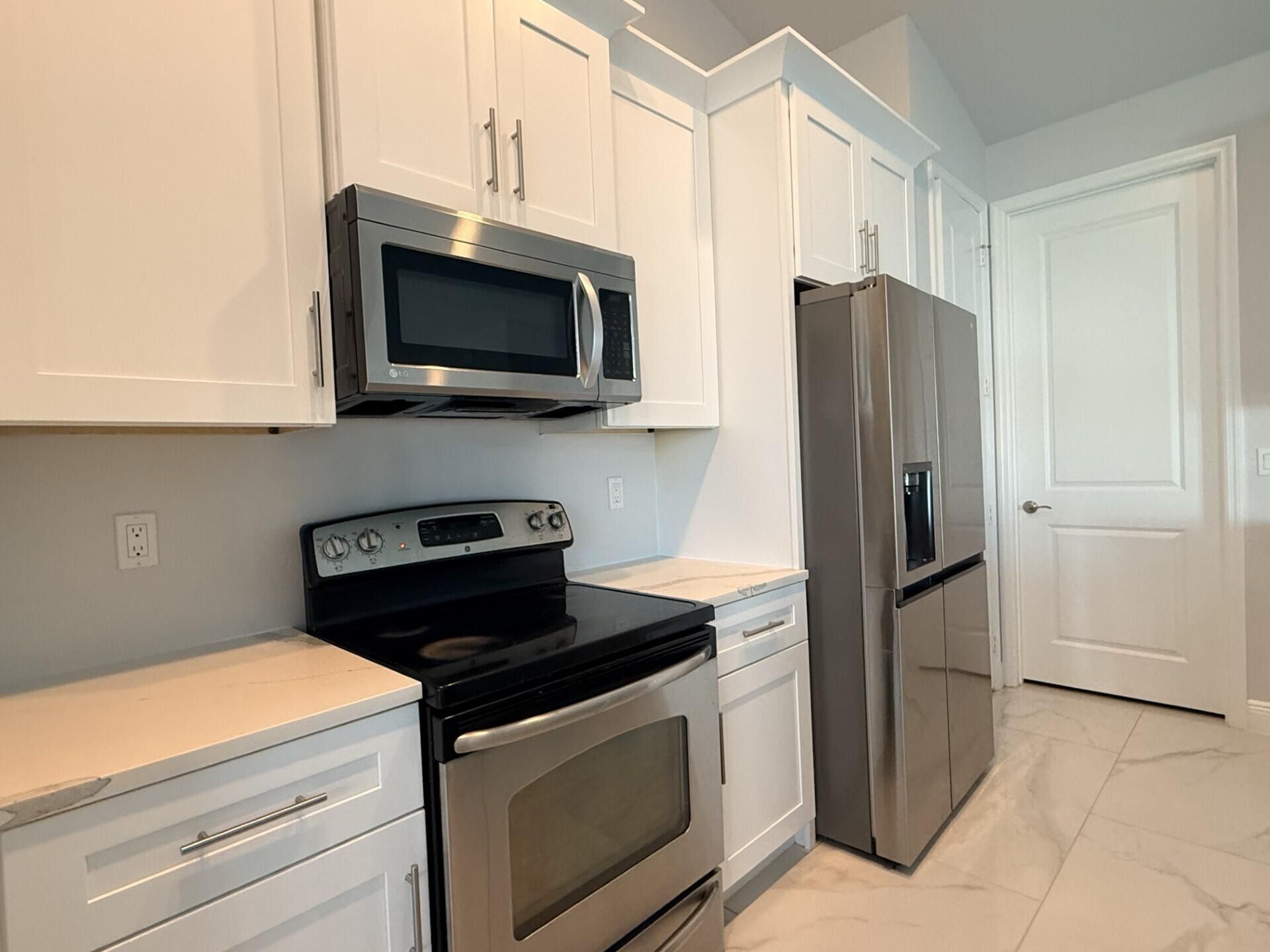 5673 NW Whitecap Road, Port Saint Lucie, FL 34986 Photo