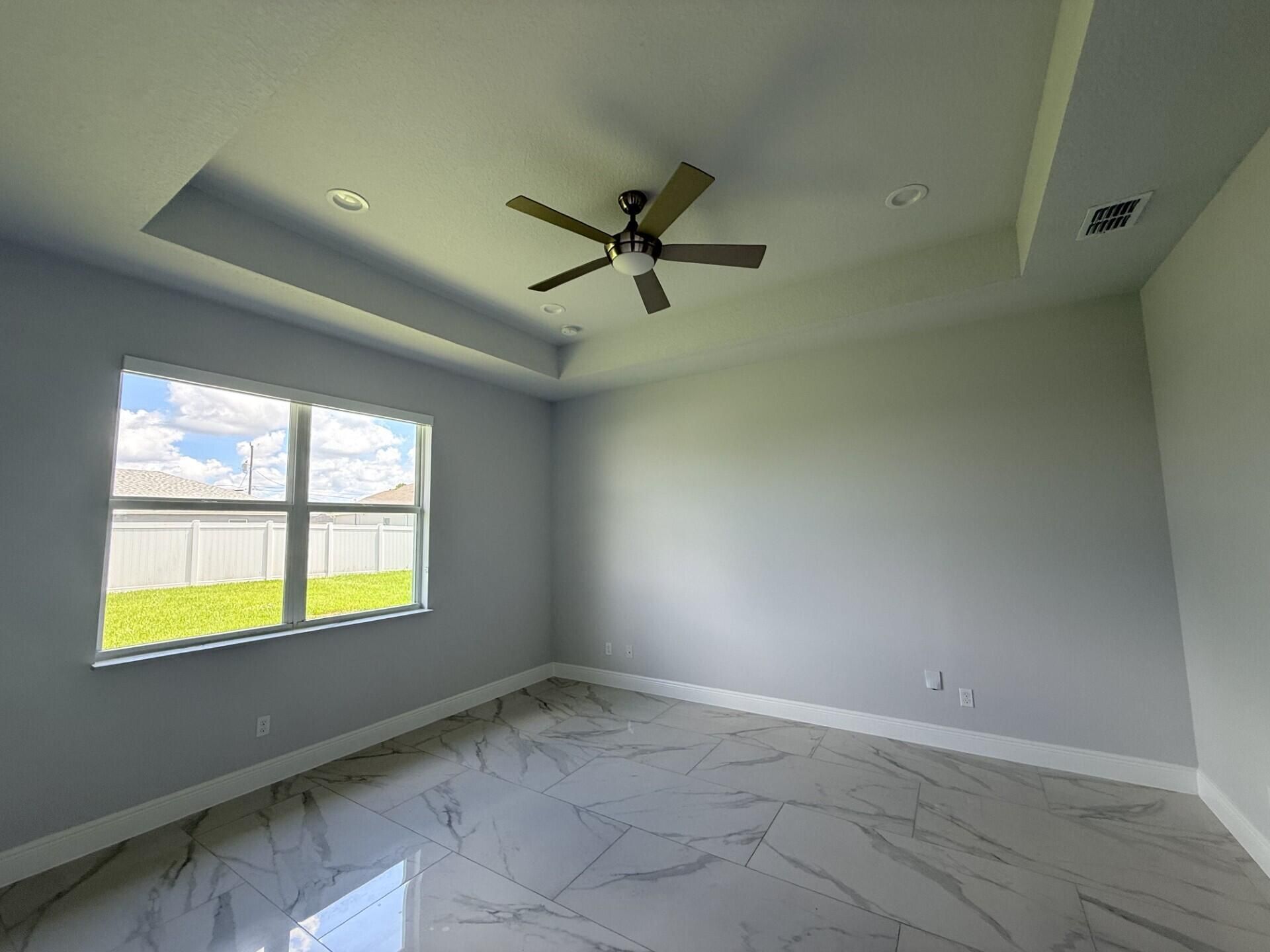 5673 NW Whitecap Road, Port Saint Lucie, FL 34986 Photo